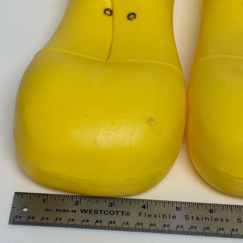 RUBIES CLOWN KIDS' SHOES Molded Plastic Yellow Vintage MADE IN U.S.A. Halloween - Picture 11 of 14